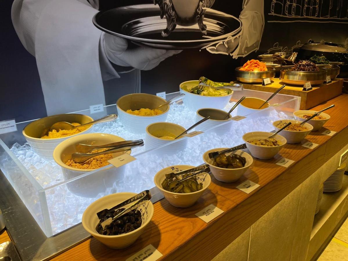 ibis budget Ambassador Busan Haeundae Bagian luar foto