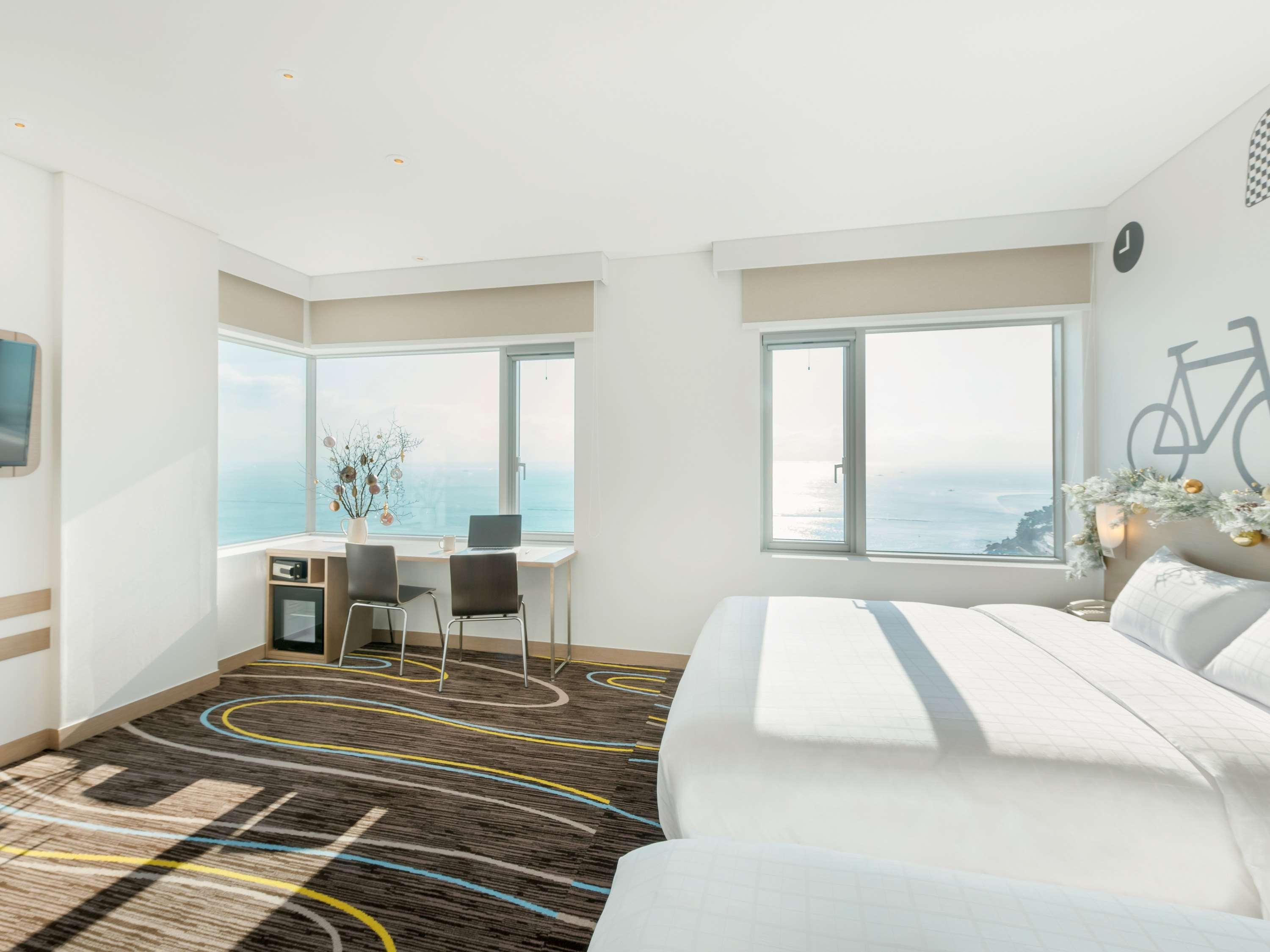ibis budget Ambassador Busan Haeundae Bagian luar foto