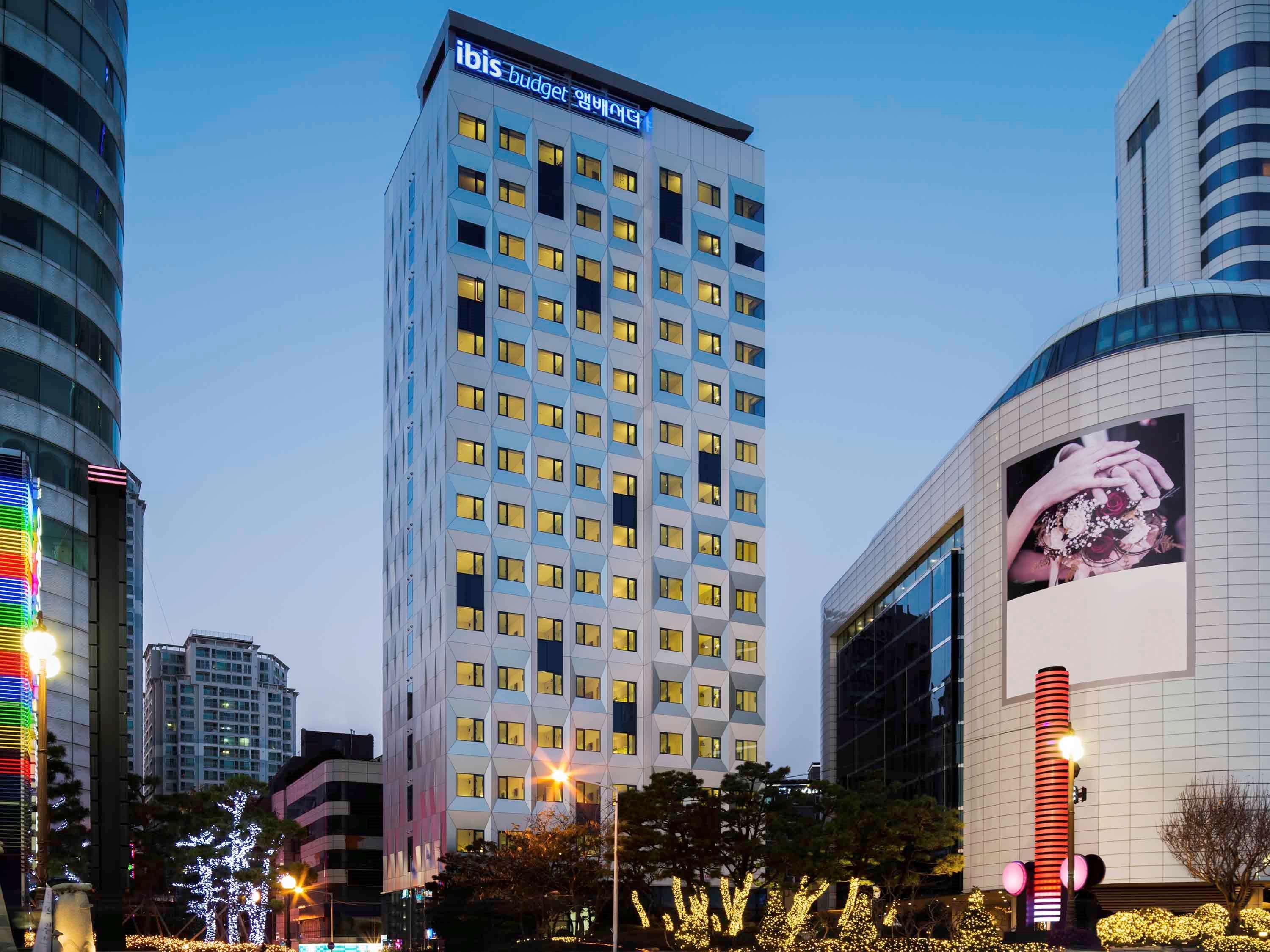 ibis budget Ambassador Busan Haeundae Bagian luar foto