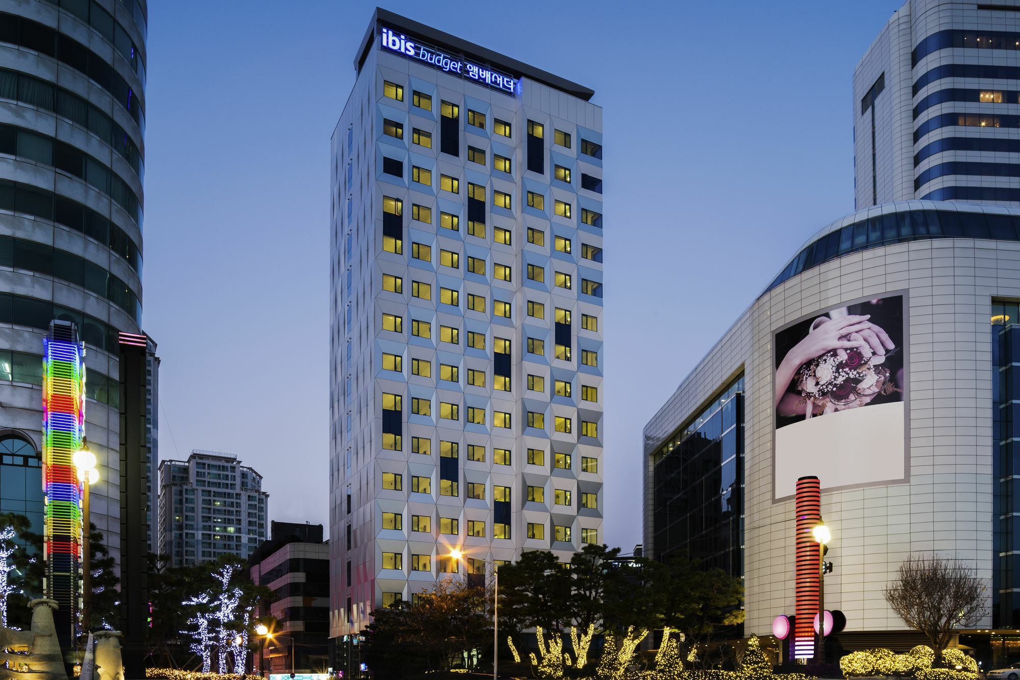 ibis budget Ambassador Busan Haeundae Bagian luar foto
