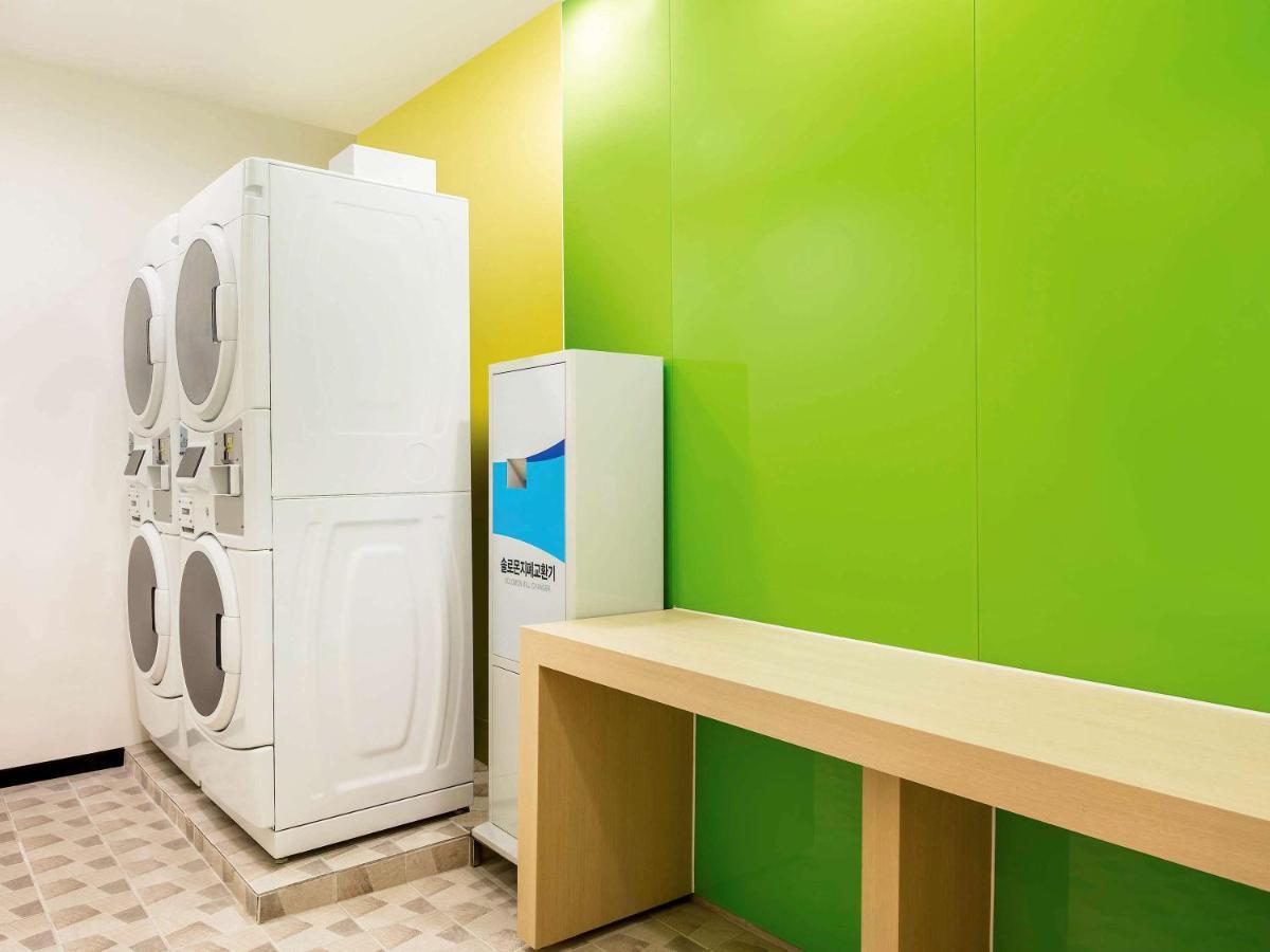 ibis budget Ambassador Busan Haeundae Bagian luar foto